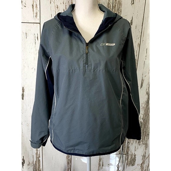 Early 2000s/90s Vintage Reebok Green And Navy Tracksuit Set - Picture 2 of 5